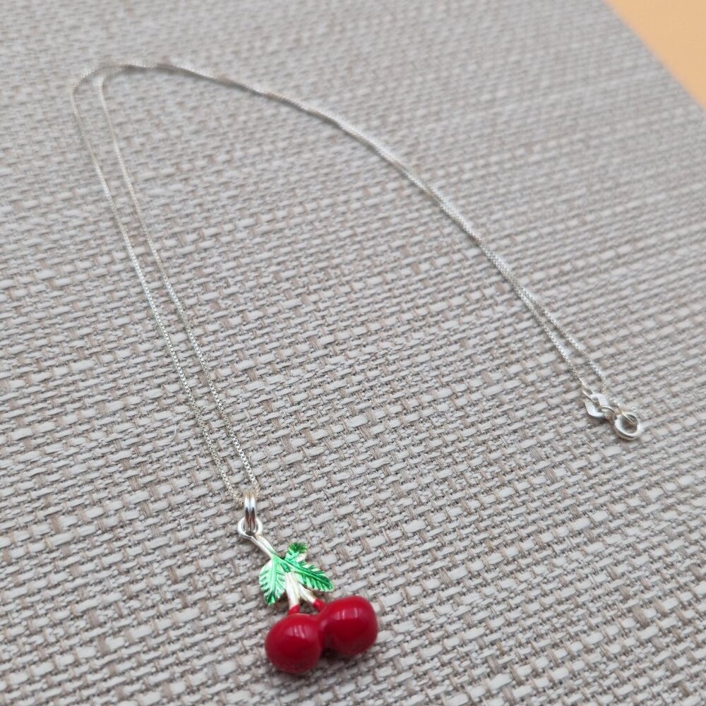 18 Inch Sterling Silver Double Cherry Pendant Necklace A5506 - Picture 2 of 6